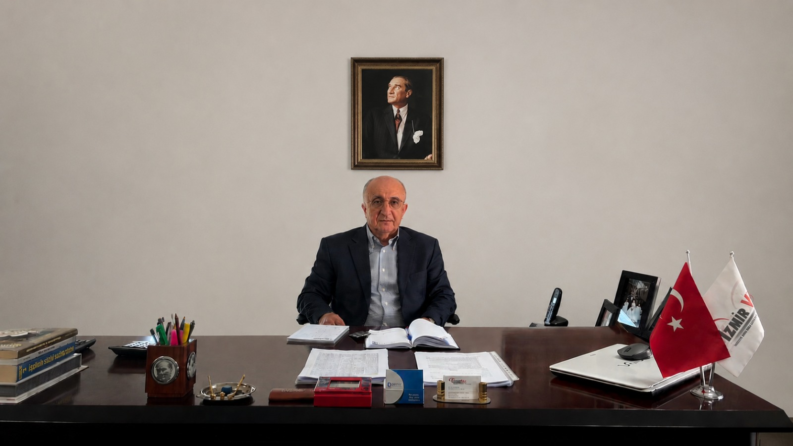 İSMET KUŞGÖZ